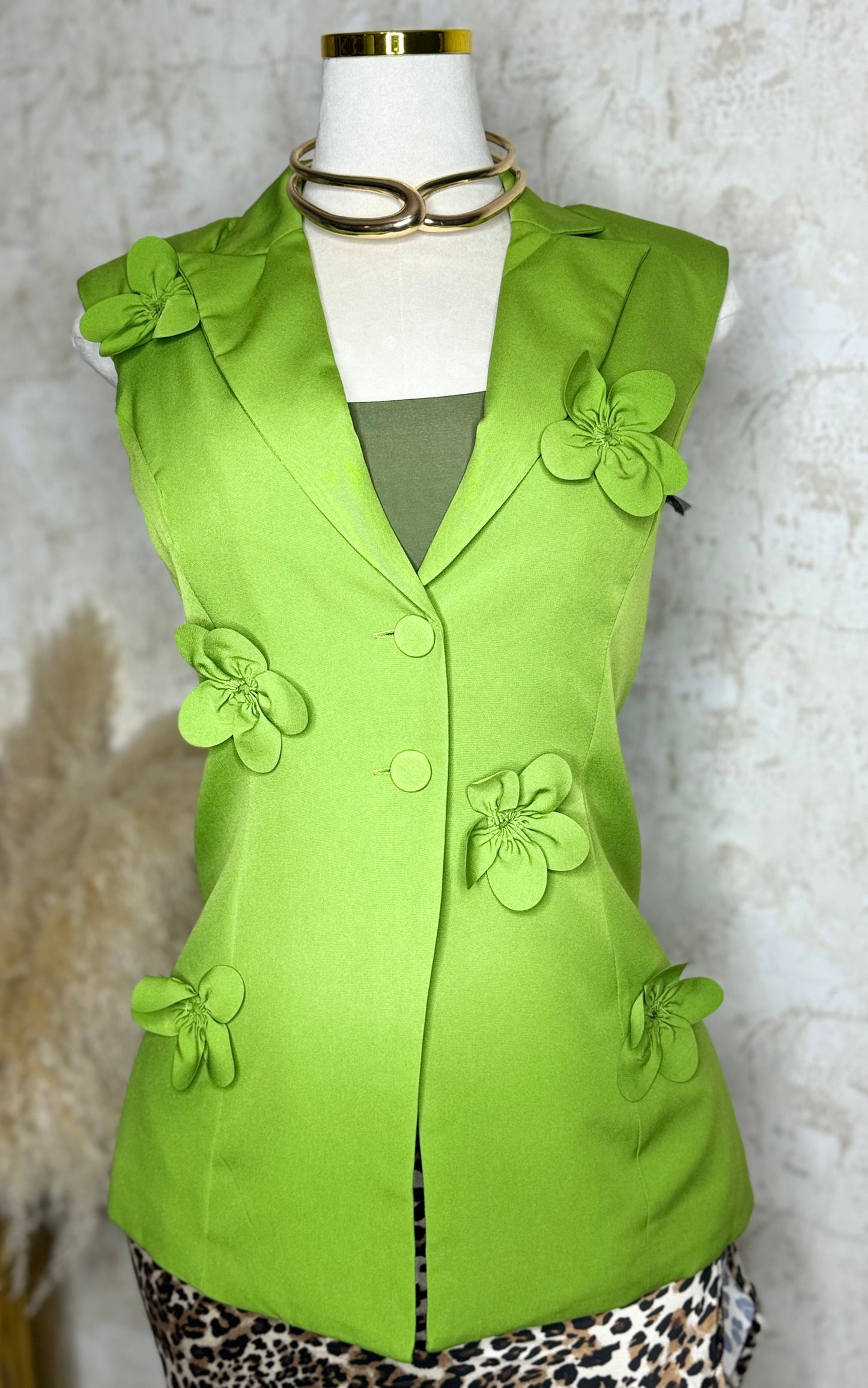 Fitted green Vest